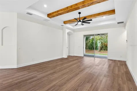 37700 Dixie Avenue Dade City FL 33525