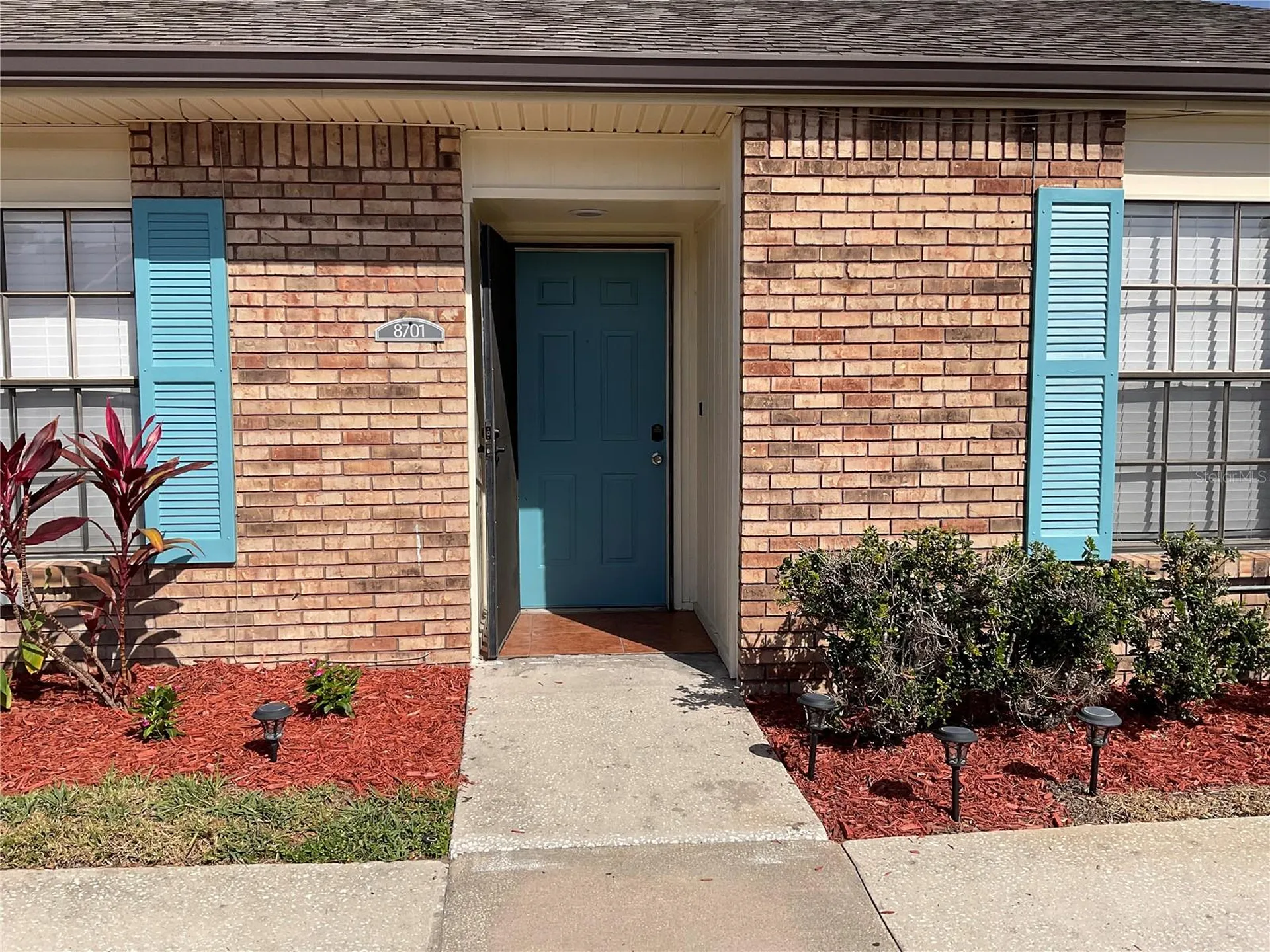 8701 Carroll Palm Place Tampa FL 33614