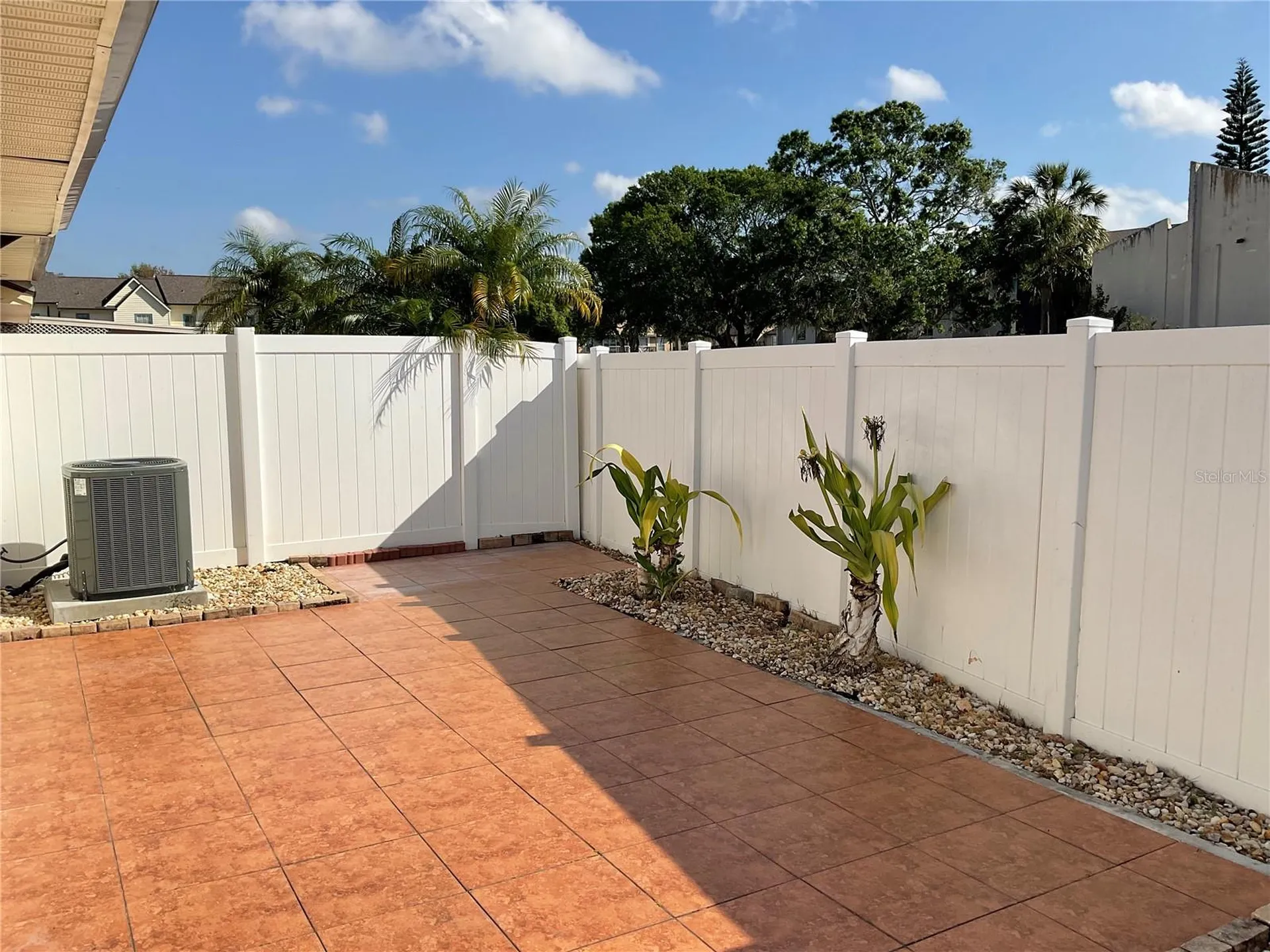 8701 Carroll Palm Place Tampa FL 33614
