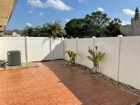 8701 Carroll Palm Place Tampa FL 33614