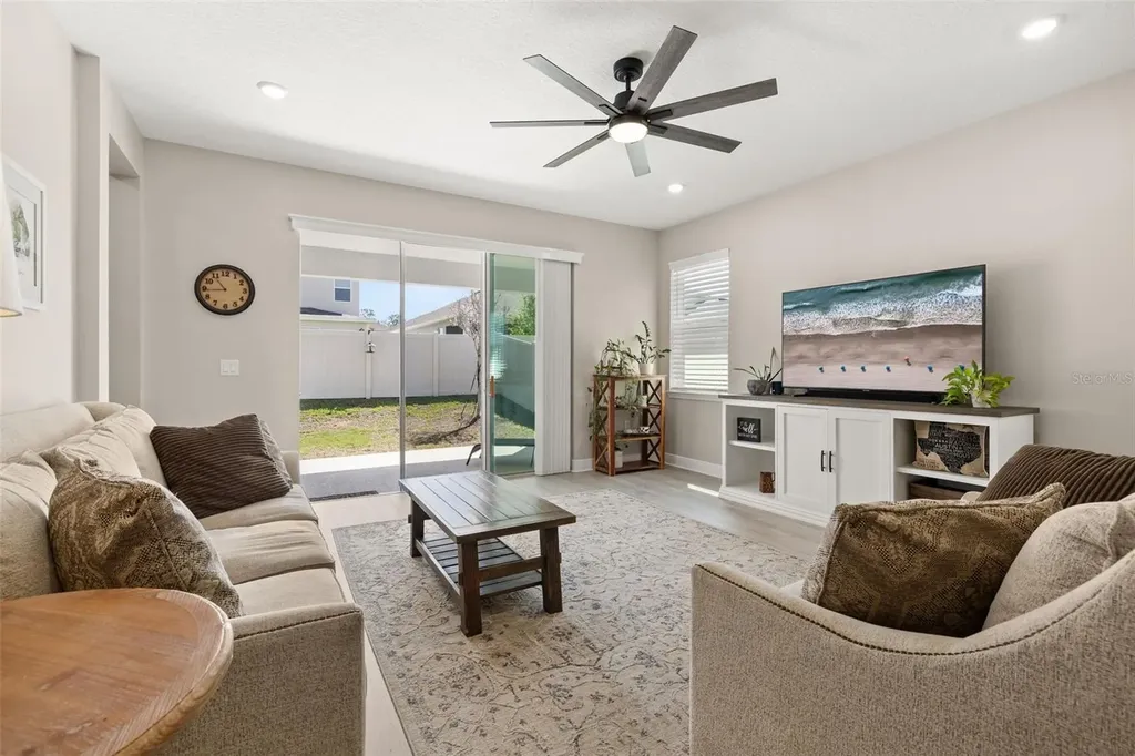 4542 Lions Gate Avenue Clermont FL 34711