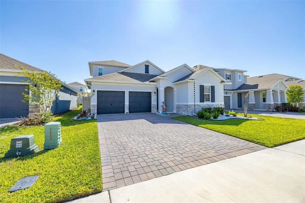 4542 Lions Gate Avenue Clermont FL 34711