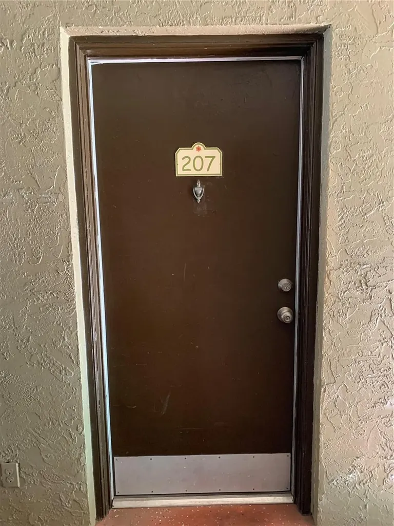 435 Wymore Road Altamonte Springs FL 32714