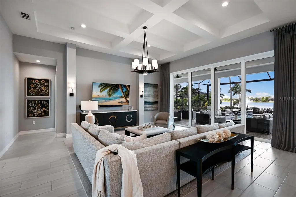8134 Pavia Way Lakewood Ranch FL 34202