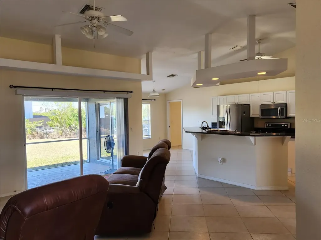 2653 NW 9th Street Cape Coral FL 33993