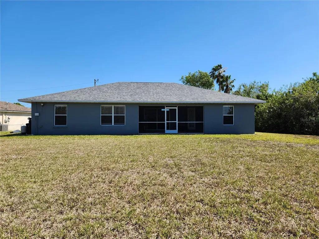 2653 NW 9th Street Cape Coral FL 33993
