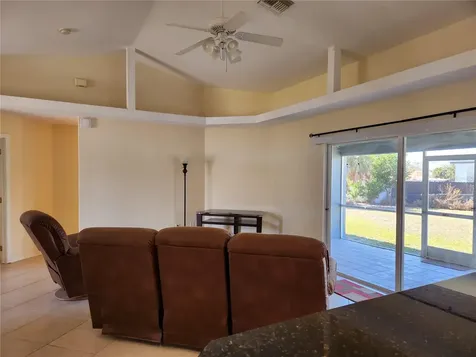 2653 NW 9th Street Cape Coral FL 33993