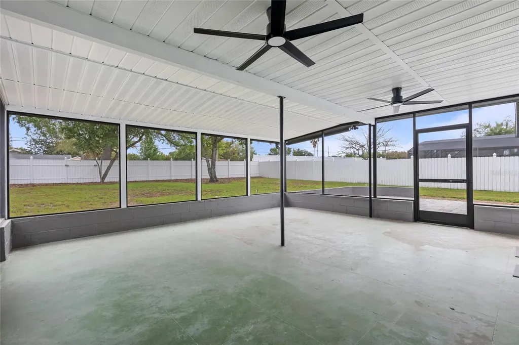 909 Marabon Avenue Orlando FL 32806