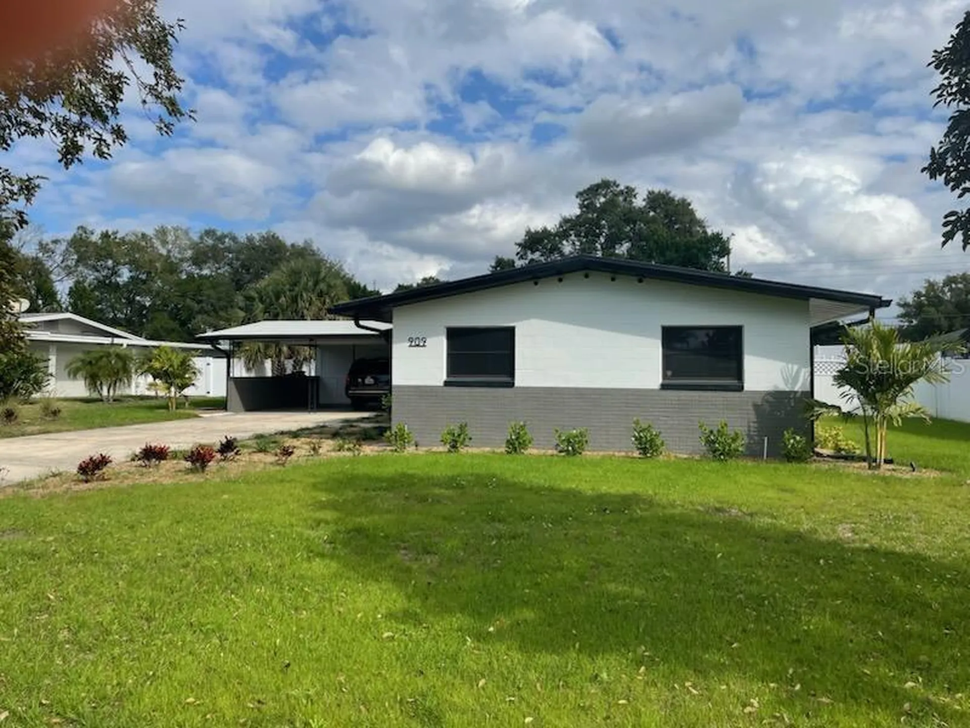 909 Marabon Avenue Orlando FL 32806