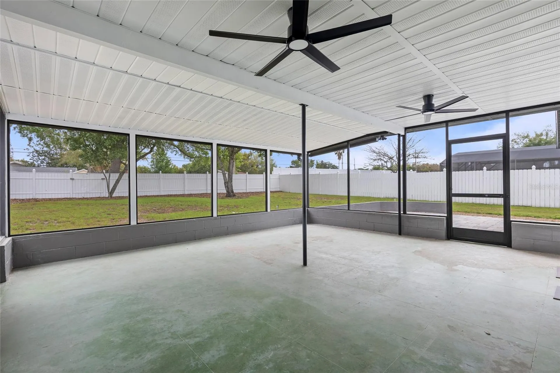 909 Marabon Avenue Orlando FL 32806