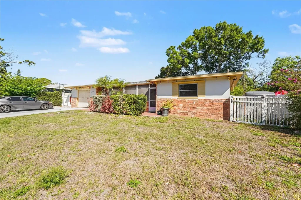 1362 Stratford Drive Clearwater FL 33756