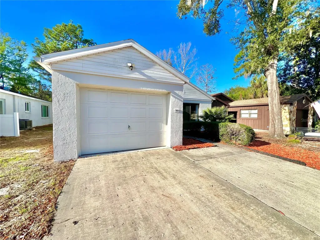 5 Jamaica Street Homosassa FL 34446