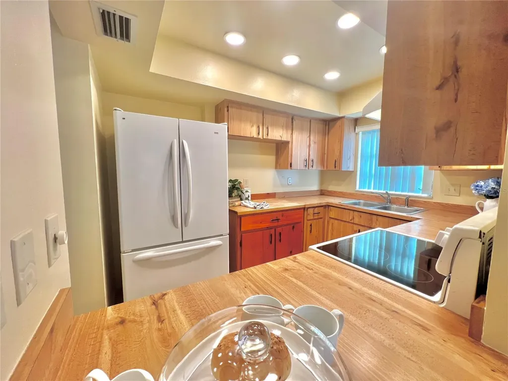 5 Jamaica Street Homosassa FL 34446