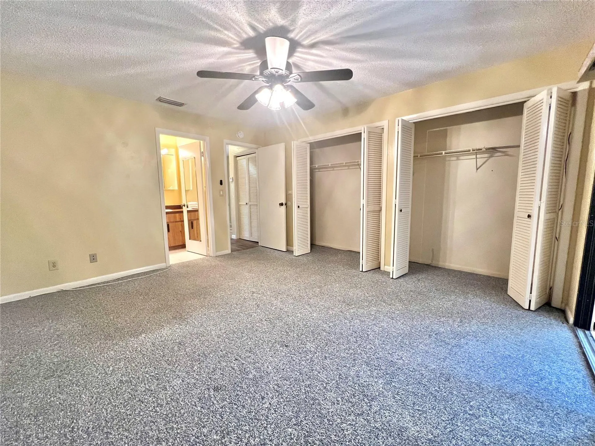 5 Jamaica Street Homosassa FL 34446