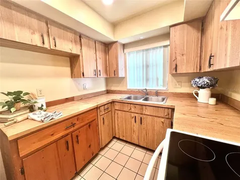 5 Jamaica Street Homosassa FL 34446