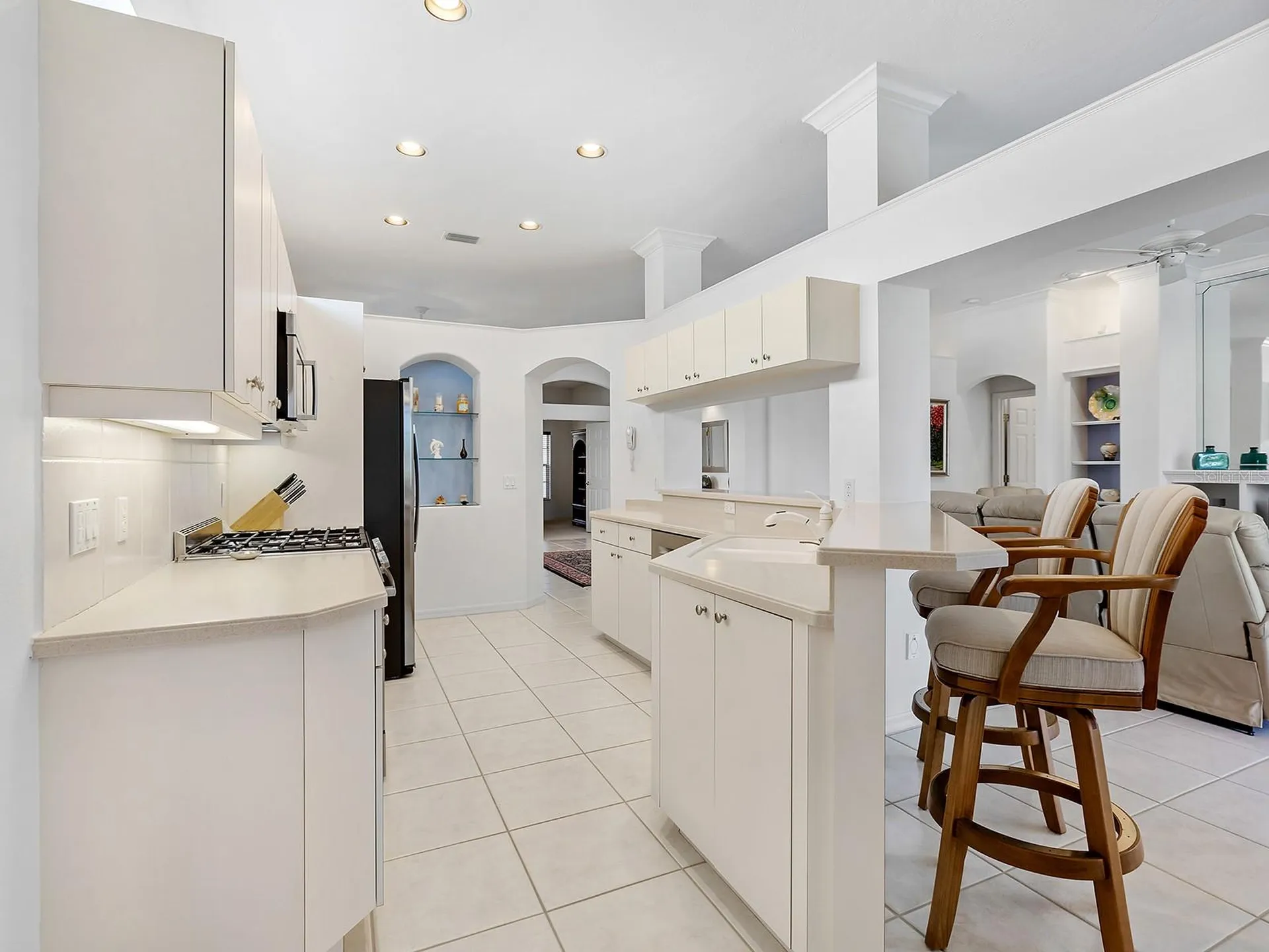 10106 Glenmore Avenue Bradenton FL 34202