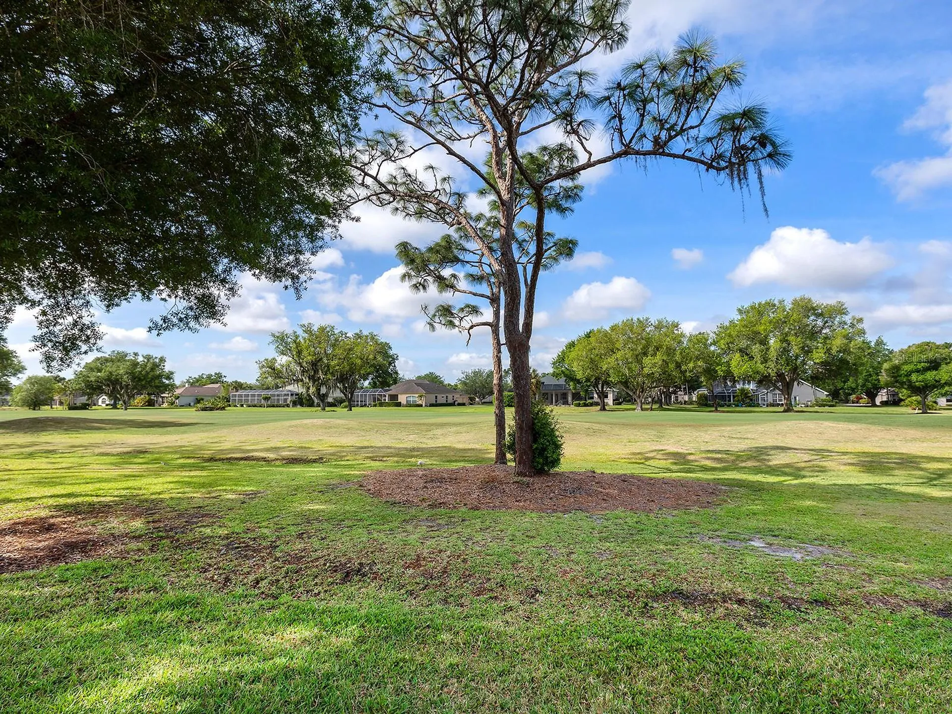 10106 Glenmore Avenue Bradenton FL 34202