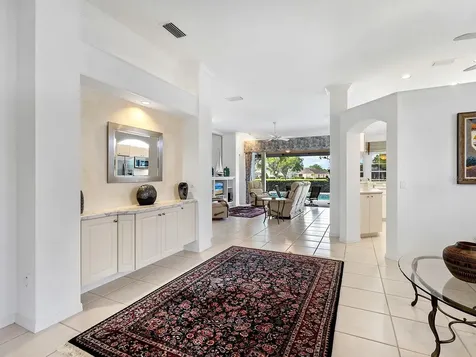 10106 Glenmore Avenue Bradenton FL 34202