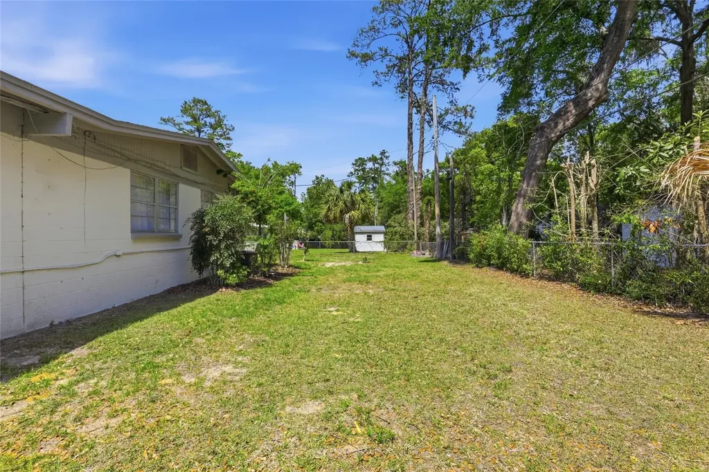 831 NW 20th Terrace Gainesville FL 32603