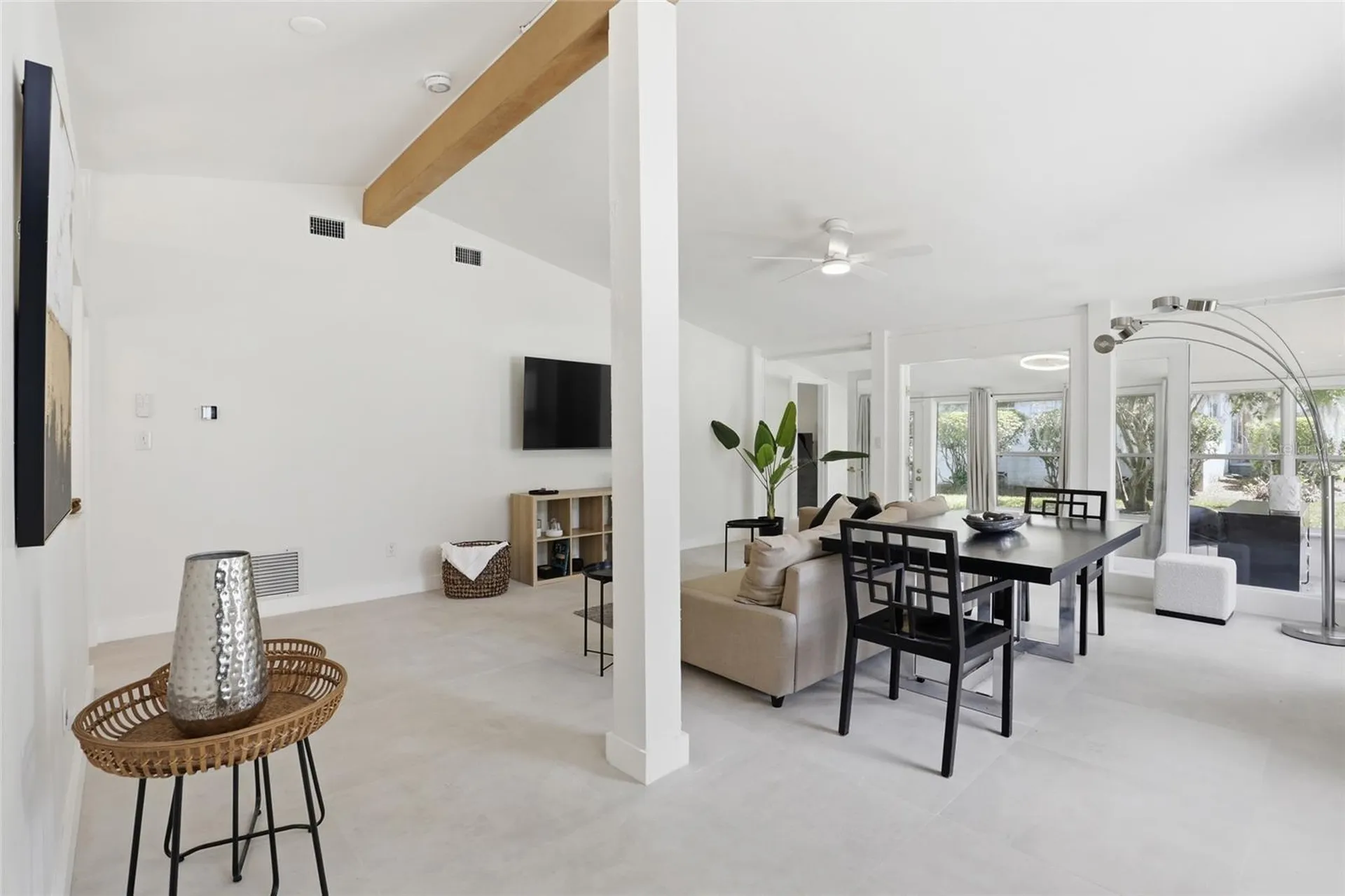 831 NW 20th Terrace Gainesville FL 32603