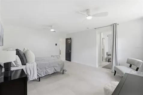 831 NW 20th Terrace Gainesville FL 32603