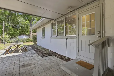 831 NW 20th Terrace Gainesville FL 32603