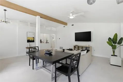 831 NW 20th Terrace Gainesville FL 32603