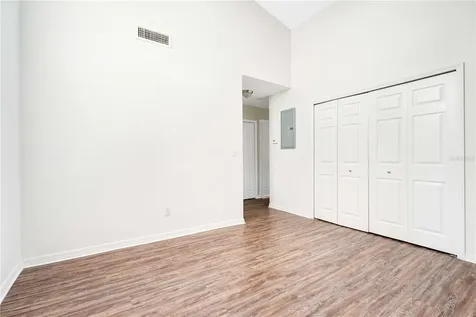 145 N Pearl Lake Causeway Altamonte Springs FL 32714