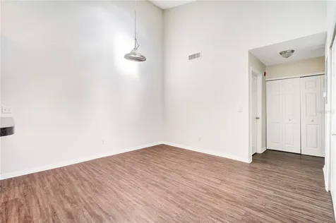 145 N Pearl Lake Causeway Altamonte Springs FL 32714