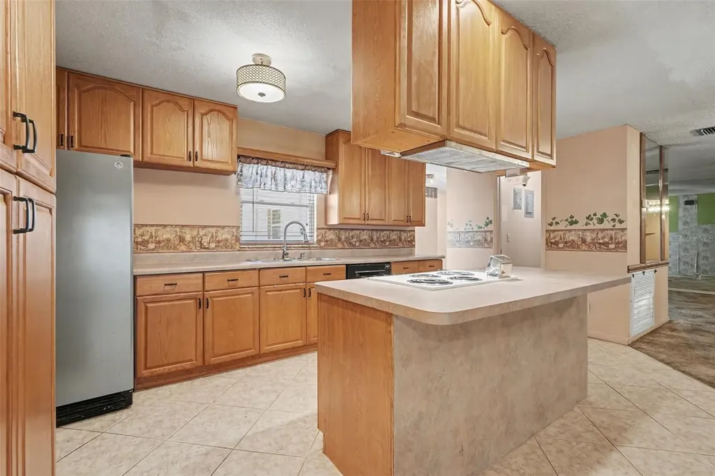 2835 Bellwood Drive Brandon FL 33511
