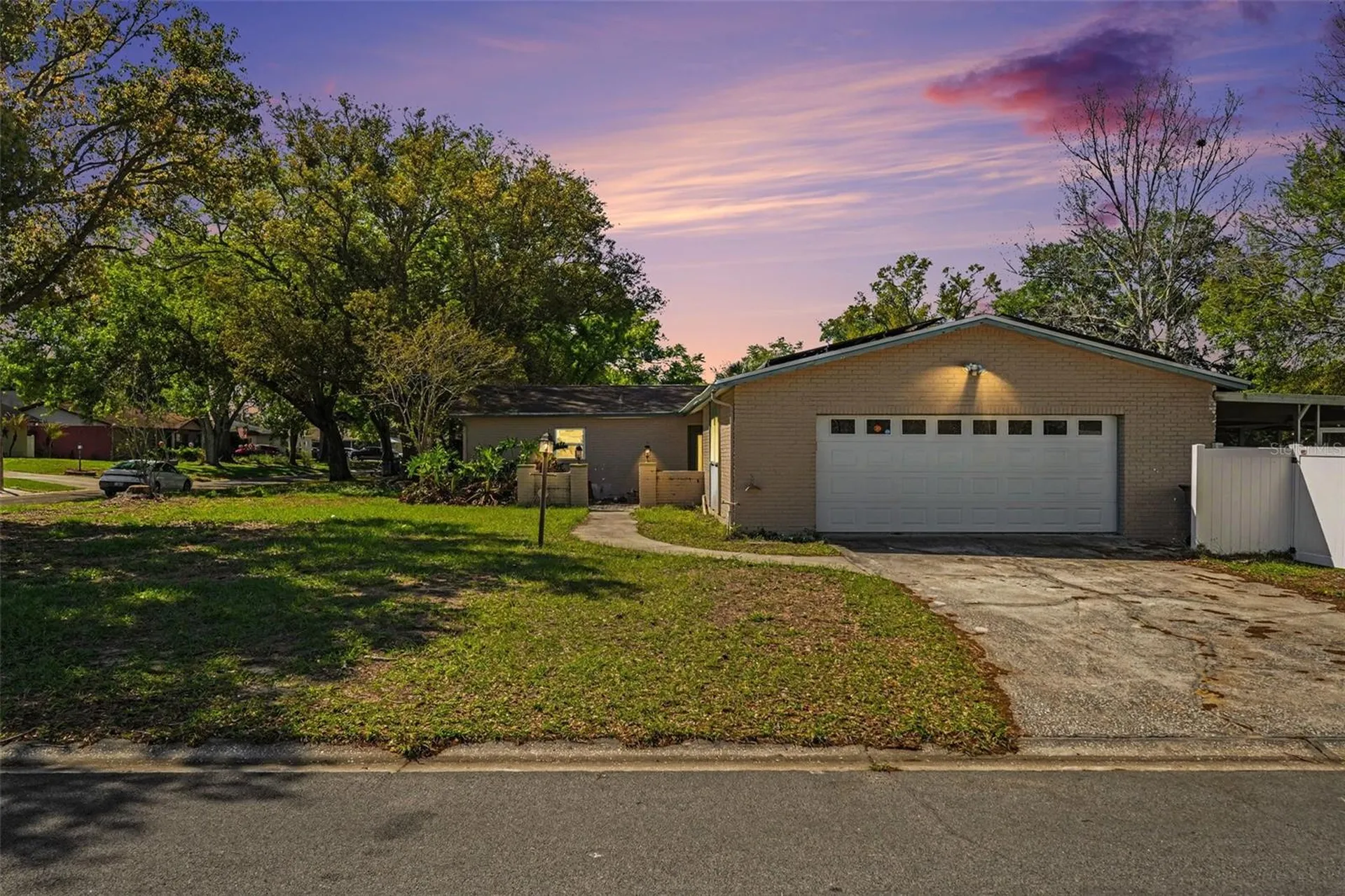 2835 Bellwood Drive Brandon FL 33511