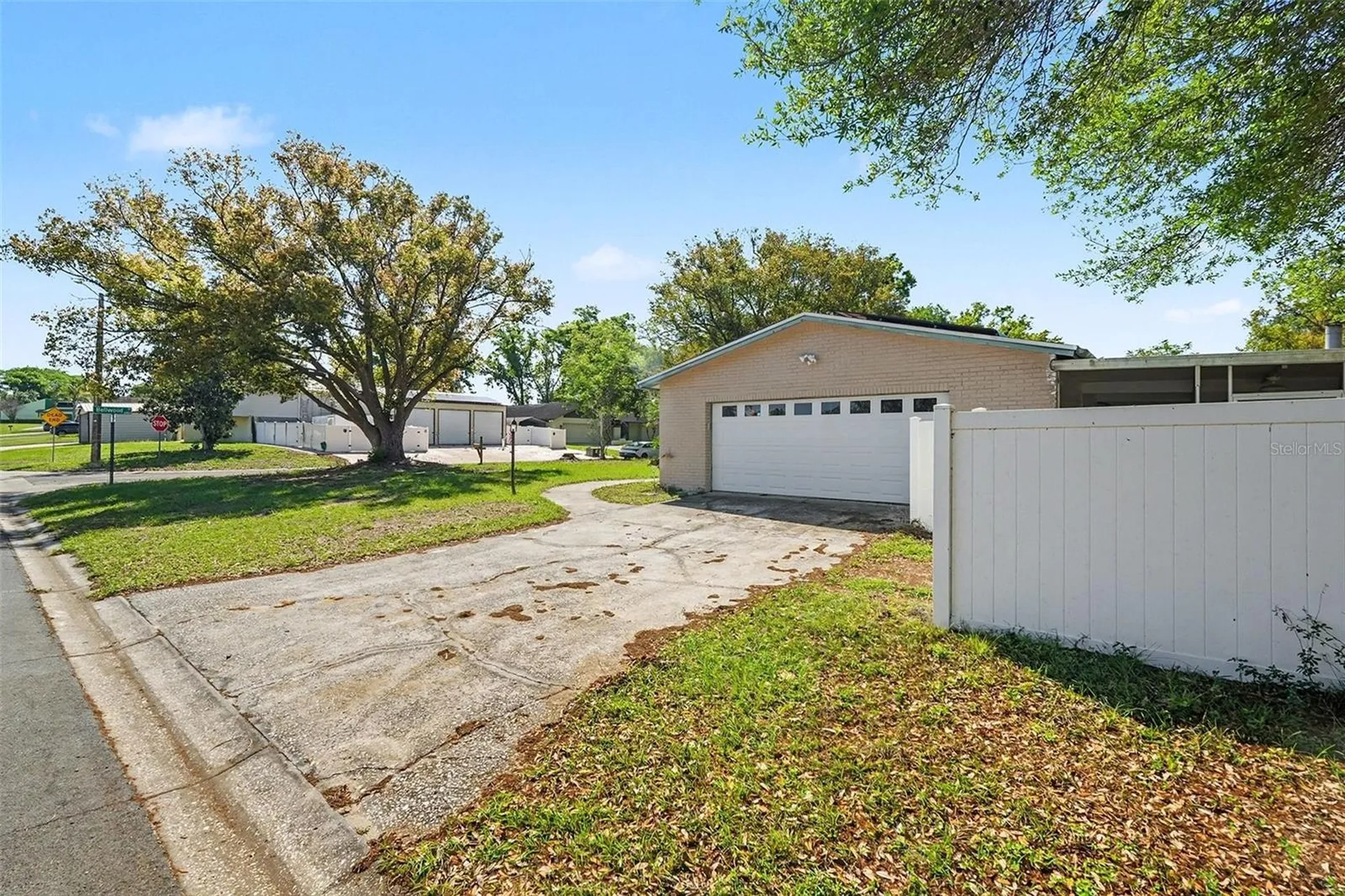 2835 Bellwood Drive Brandon FL 33511
