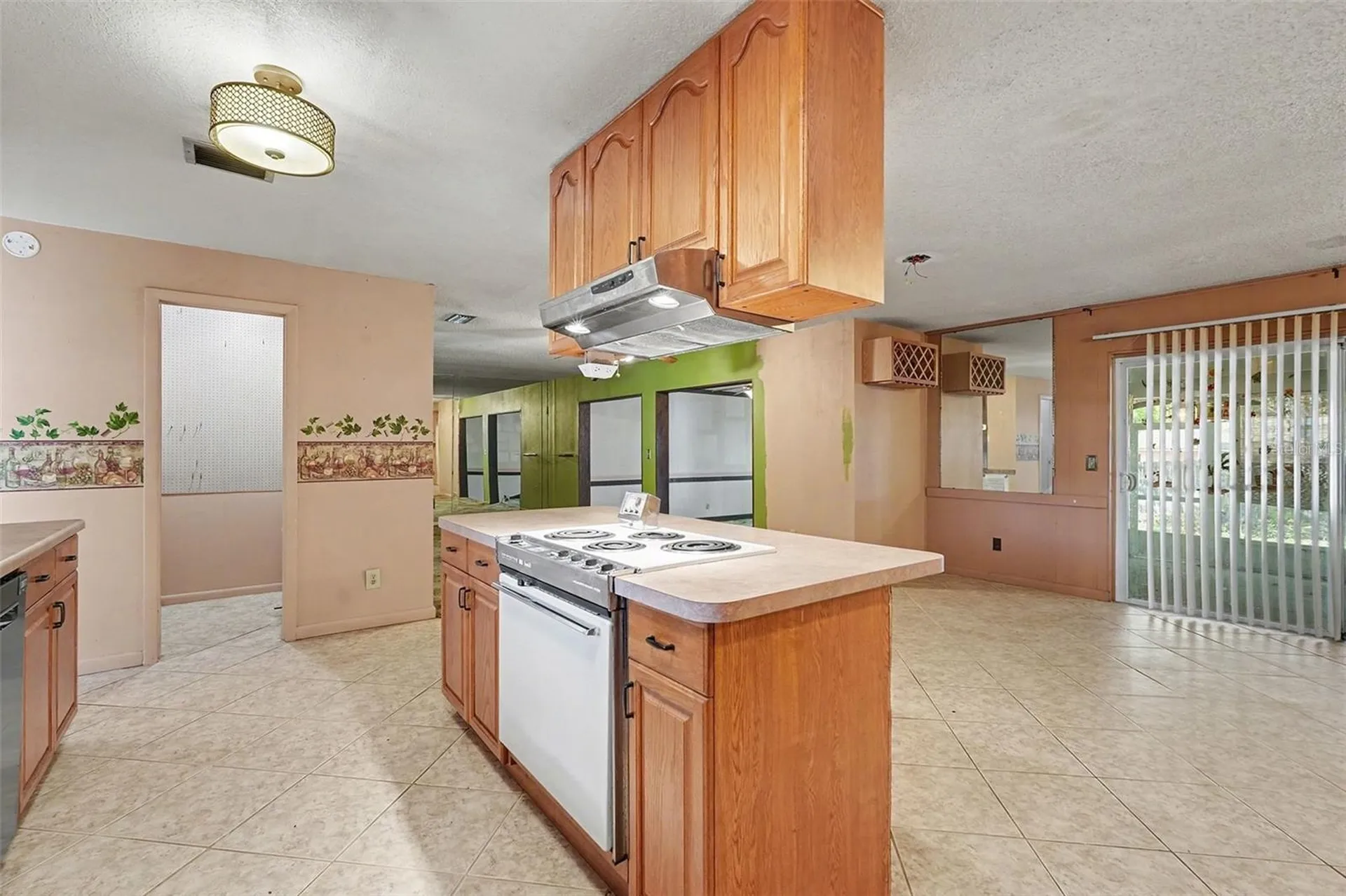 2835 Bellwood Drive Brandon FL 33511
