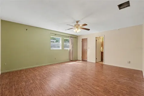 2835 Bellwood Drive Brandon FL 33511