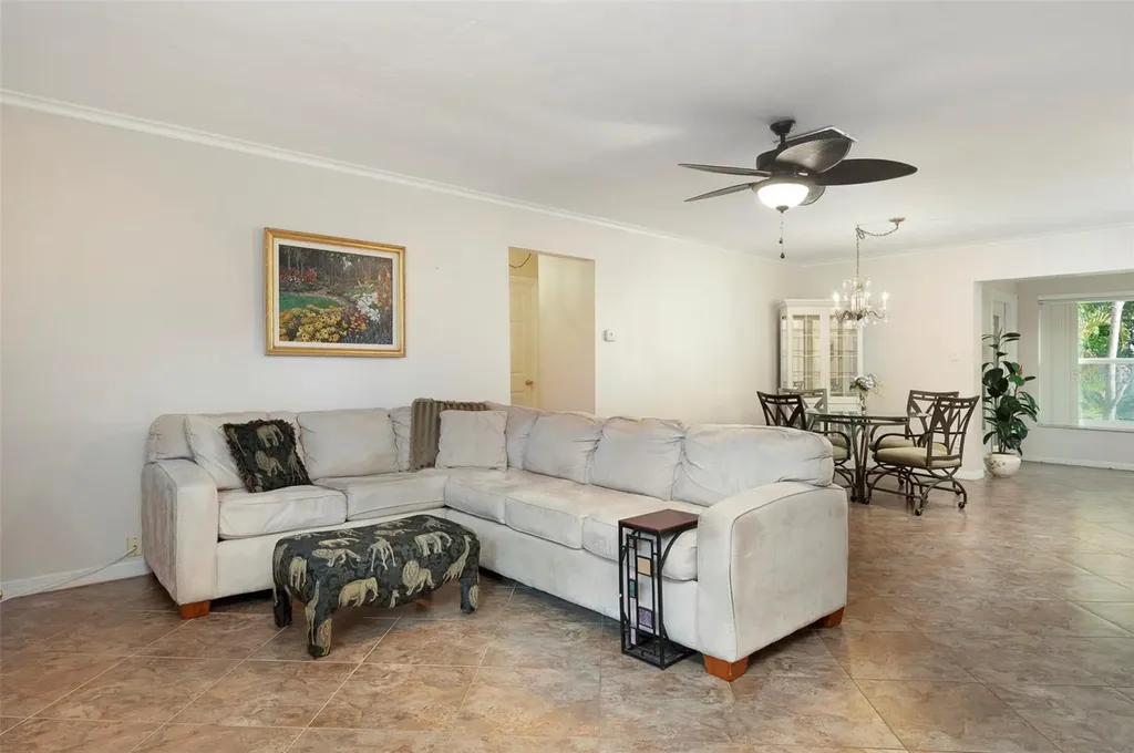 8303 Annwood Road Seminole FL 33777
