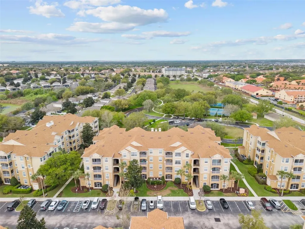2774 Almaton Loop Kissimmee FL 34747