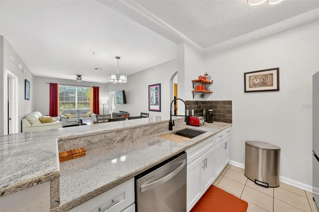 2774 Almaton Loop Kissimmee FL 34747