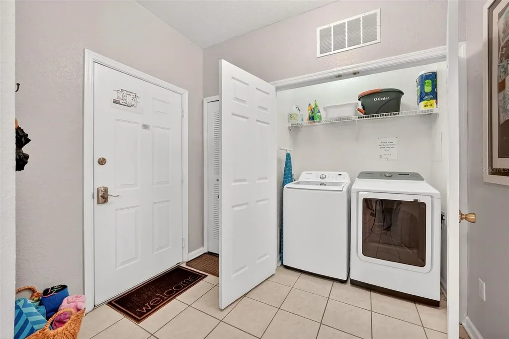 2774 Almaton Loop Kissimmee FL 34747