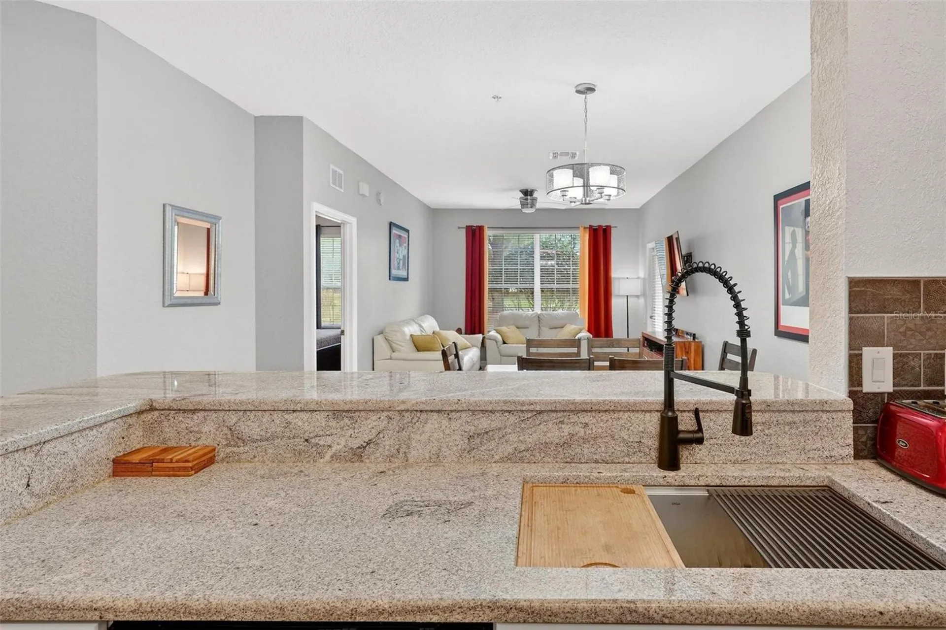 2774 Almaton Loop Kissimmee FL 34747