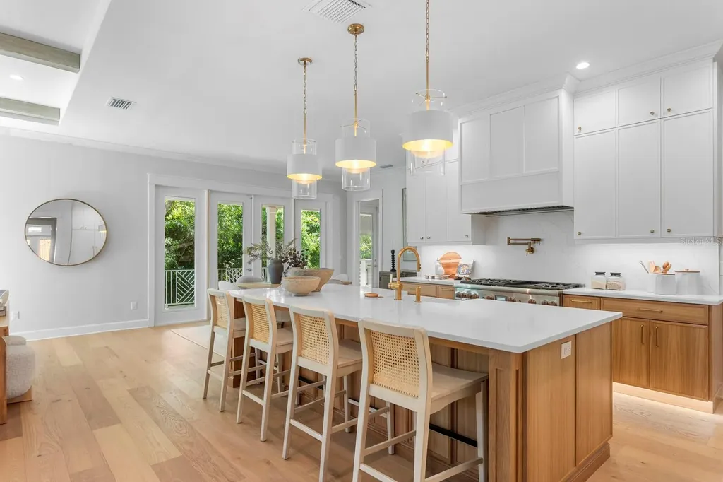 2312 S Occident Street Tampa FL 33629