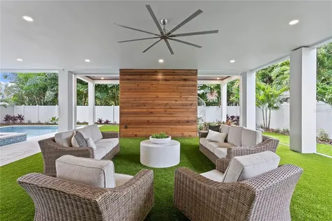 2312 S Occident Street Tampa FL 33629