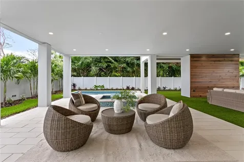2312 S Occident Street Tampa FL 33629