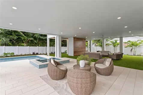 2312 S Occident Street Tampa FL 33629