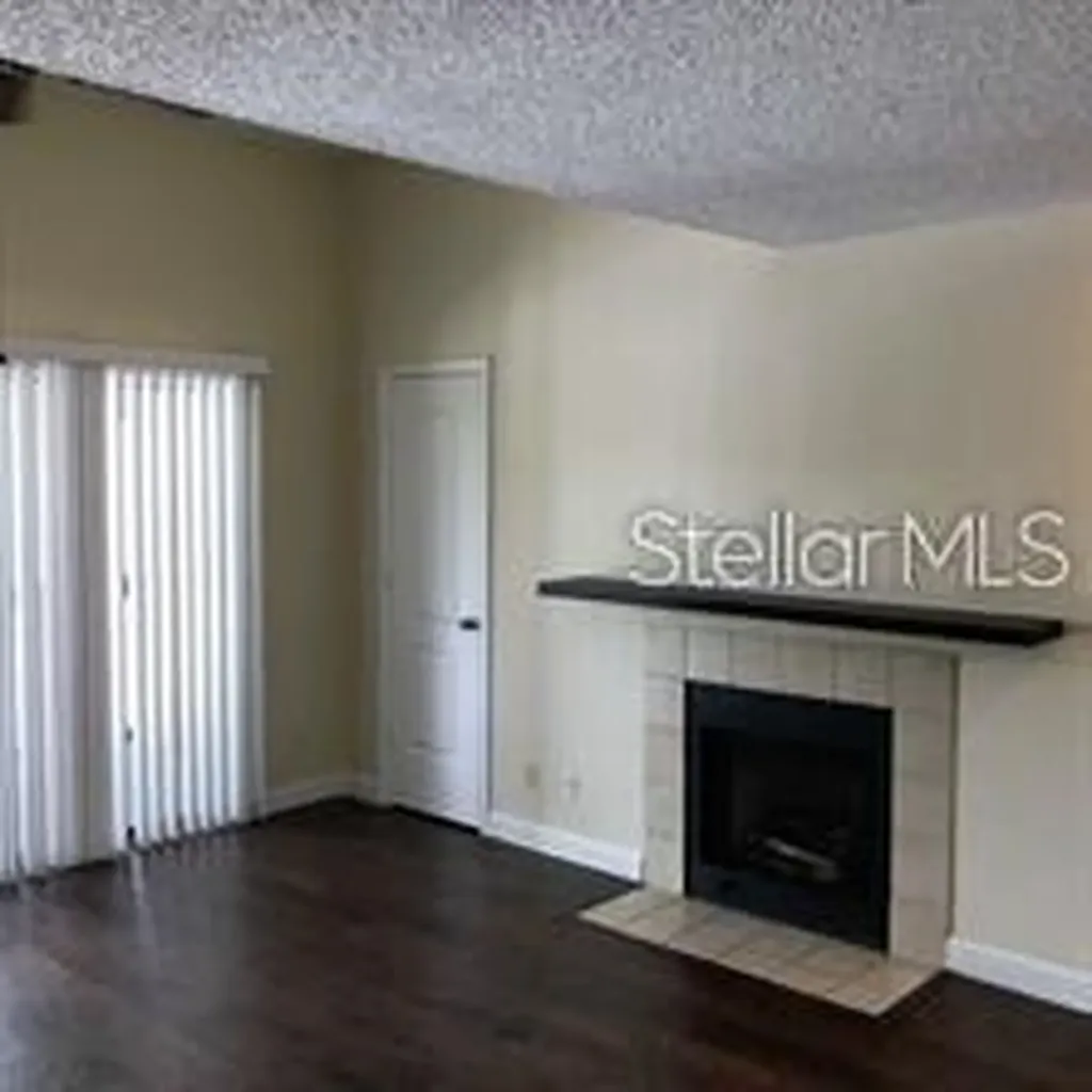 365 Forestway Circle Altamonte Springs FL 32701