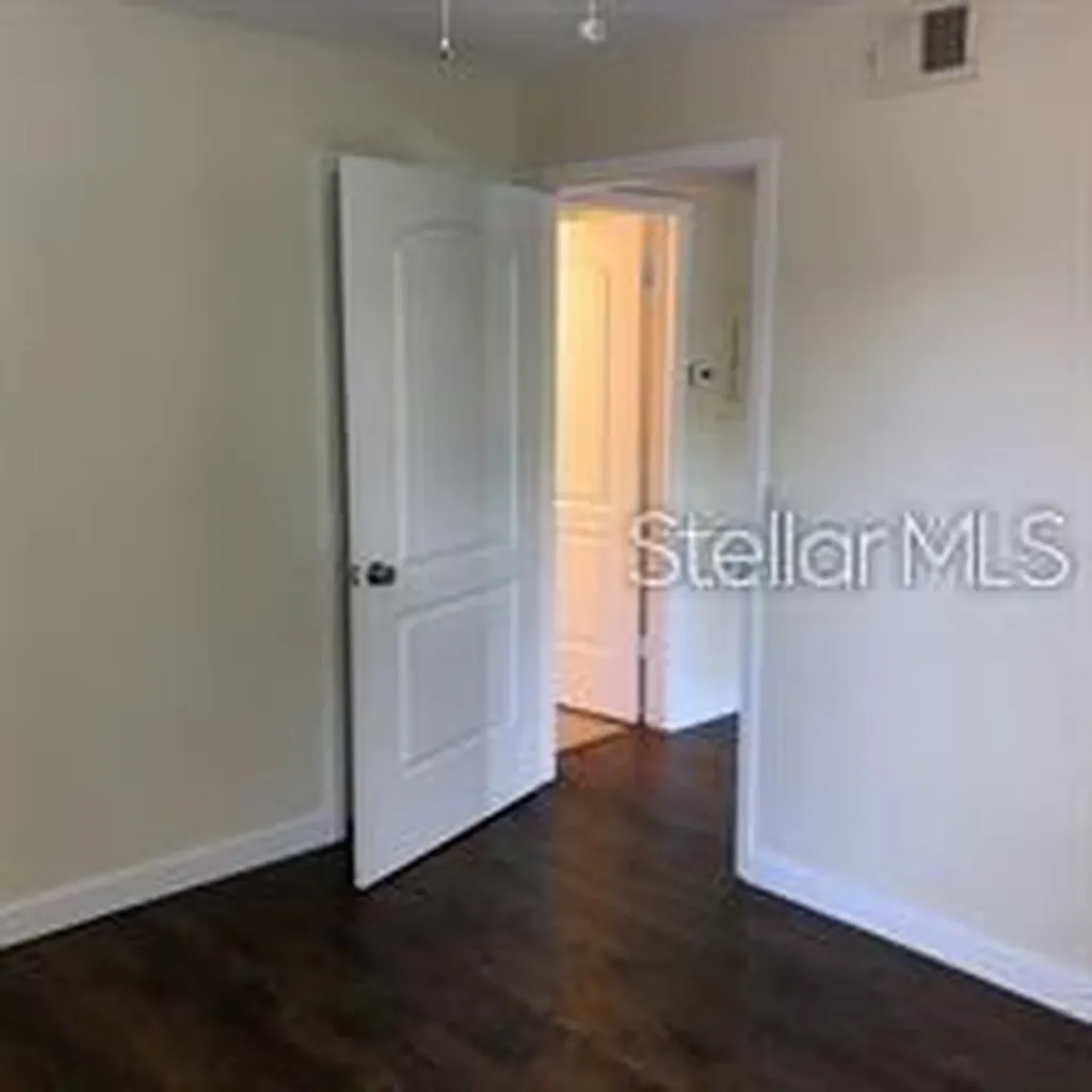 365 Forestway Circle Altamonte Springs FL 32701