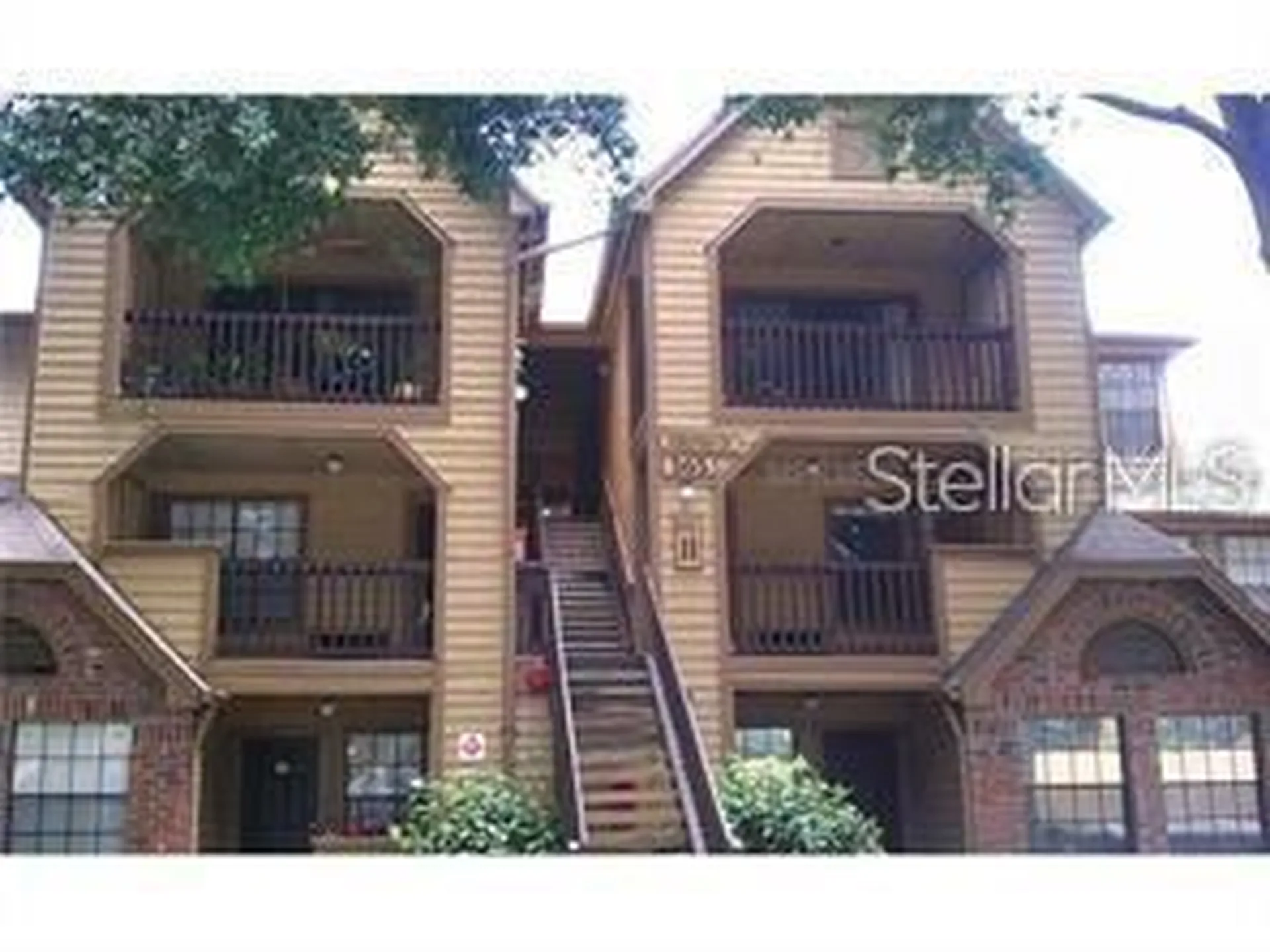 365 Forestway Circle Altamonte Springs FL 32701