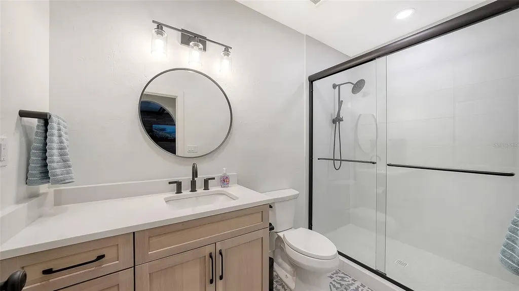 375 N Washington Drive Sarasota FL 34236