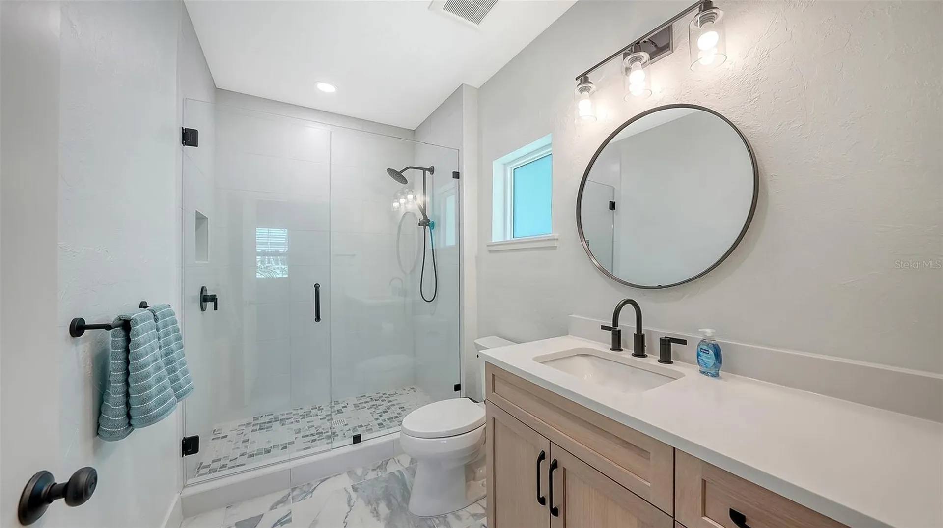 375 N Washington Drive Sarasota FL 34236