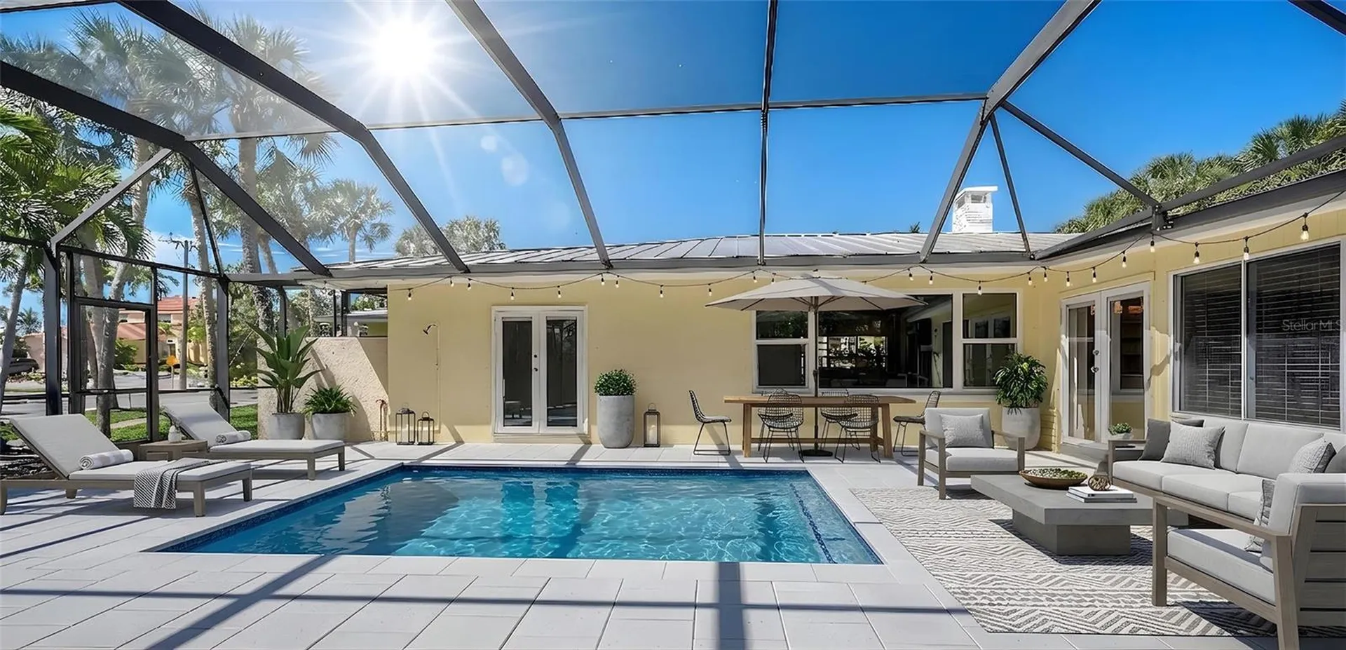 375 N Washington Drive Sarasota FL 34236