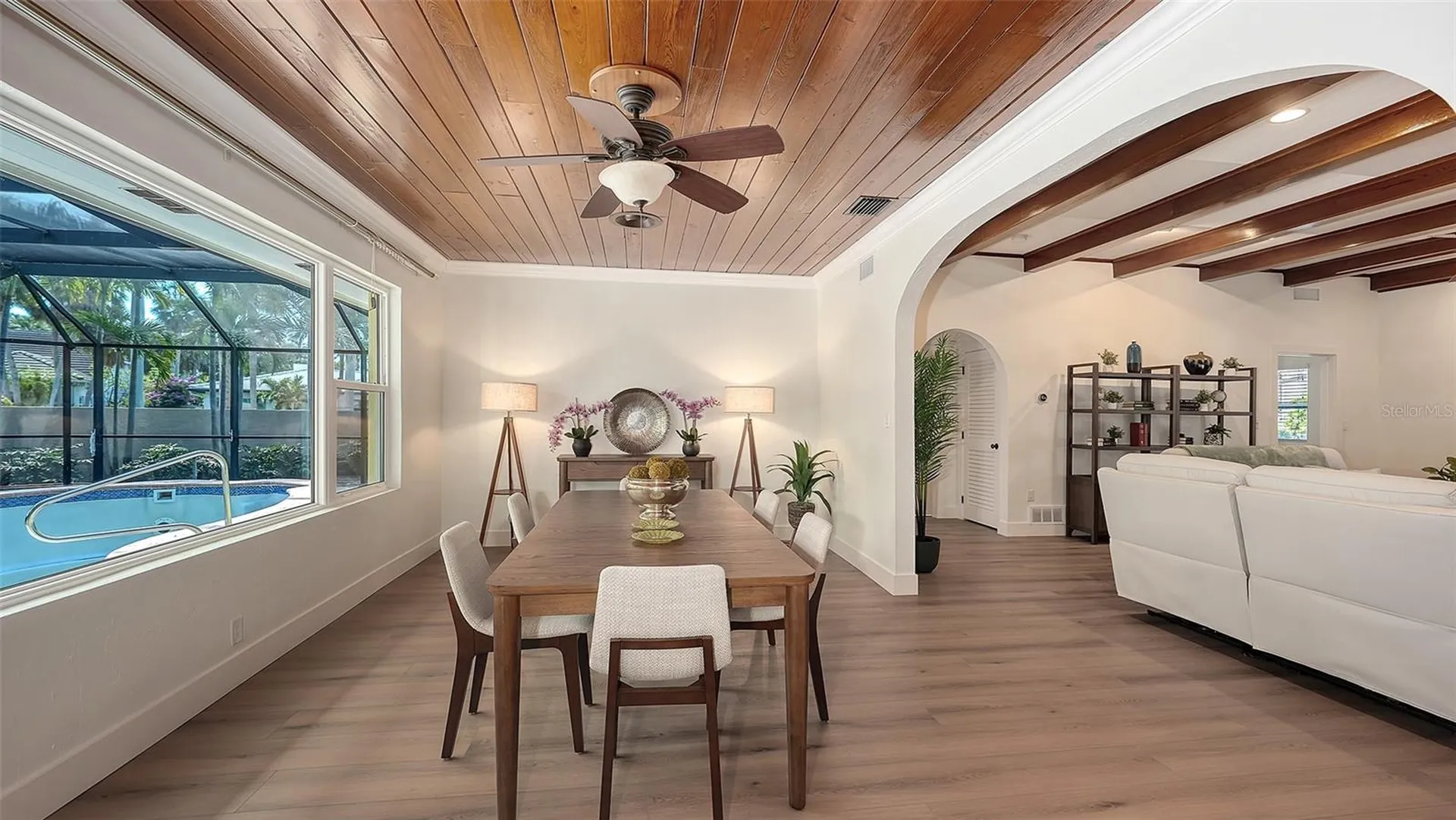 375 N Washington Drive Sarasota FL 34236